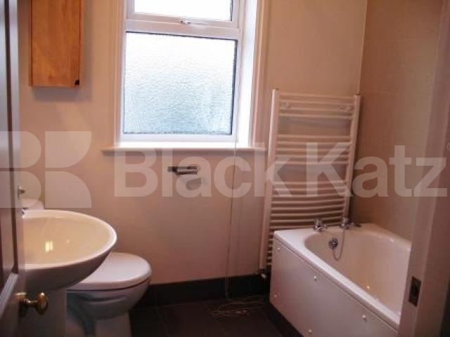 			NEW ON THE MARKET!!!, 4 Bedroom, 1 bath, 1 reception House			 Birley Road, WHETSTONE